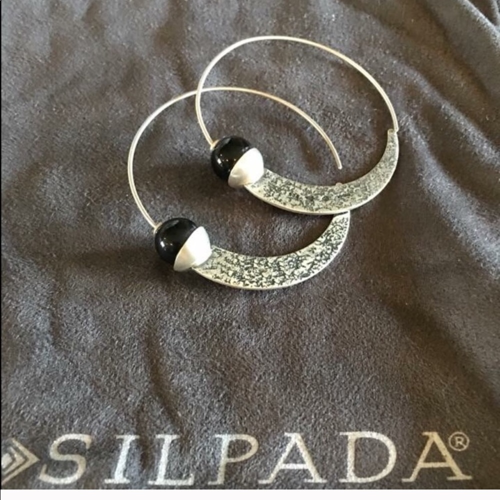 Silapda hoop earrings